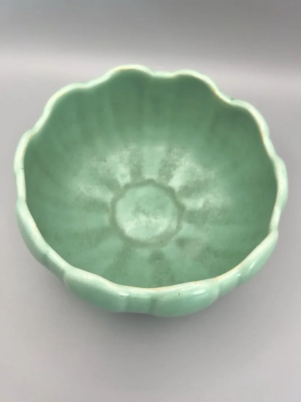 Vintage Camark Pottery Lotus Bowl Planter 620 Matte Seafoam Green Scalloped
